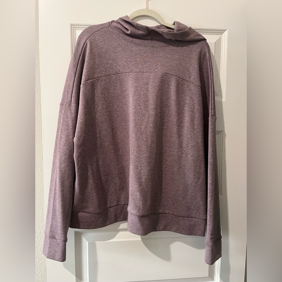 ✨SALE✨ Calia by Carrie Underwood Cropped Hooded Sweatshirt - Picture 1 of 3